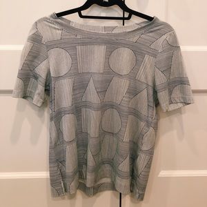 UNIQLO Geometric Fashion Tee- Sprz Ny Moma Edition